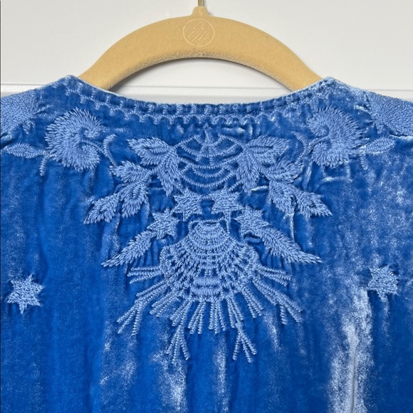 Johnny Was Royal Blue Embroidered Arzella Relaxed Tunic - Picture 5 of 7